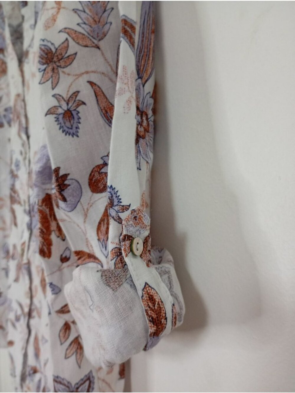 Rachel Zoe Womens 100% Linen Floral Button-Up Shirt Size M - Picture 9 of 13